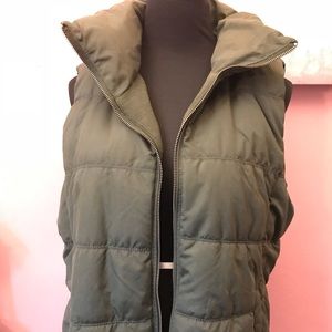 SOLD Old Navy Puffer Vest